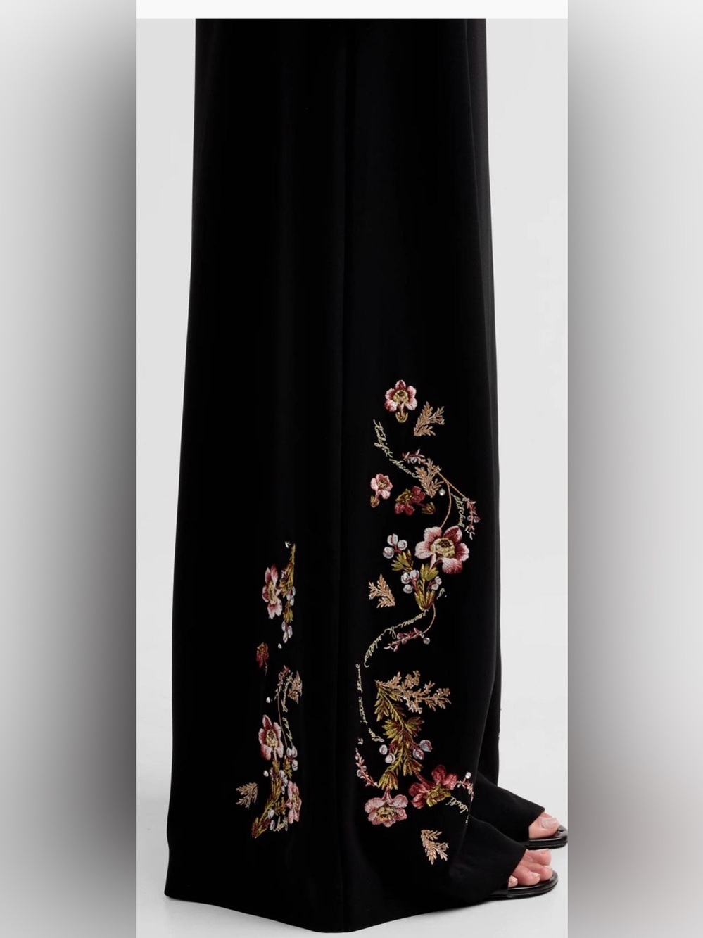 Cinq @ Sept Rococo Embroidered Pants - Picture 9 of 16